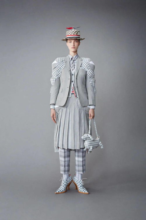 從功能性服飾到現代時裝, 學院制服 的時尚翻身仗